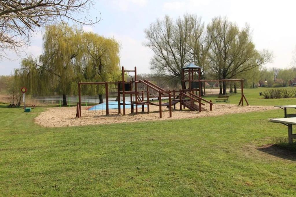 Vakantiehuis De Bruyn 6 Persoons Ewijk Exteriör bild